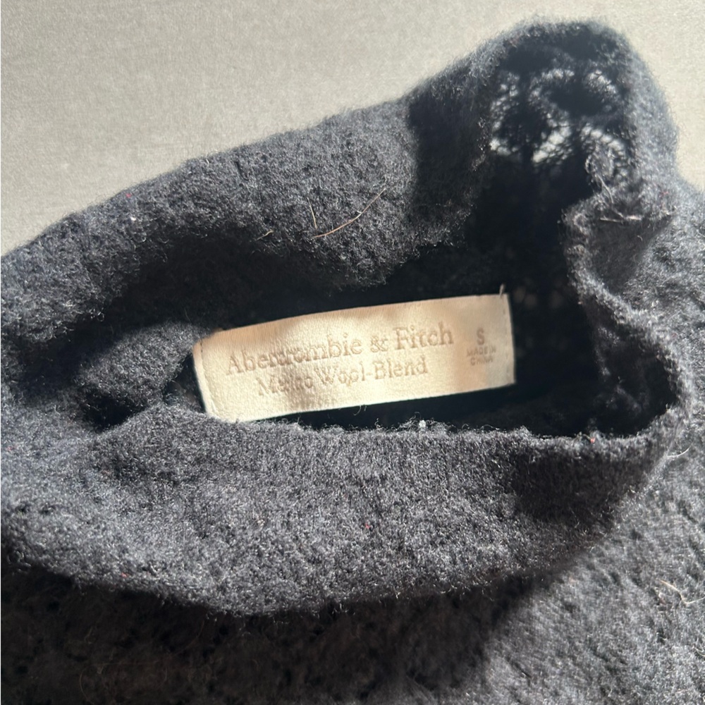 Abercrombie & Fitch Black Merino Wool-Blend Turtleneck Bodysuit - Picture 4 of 4